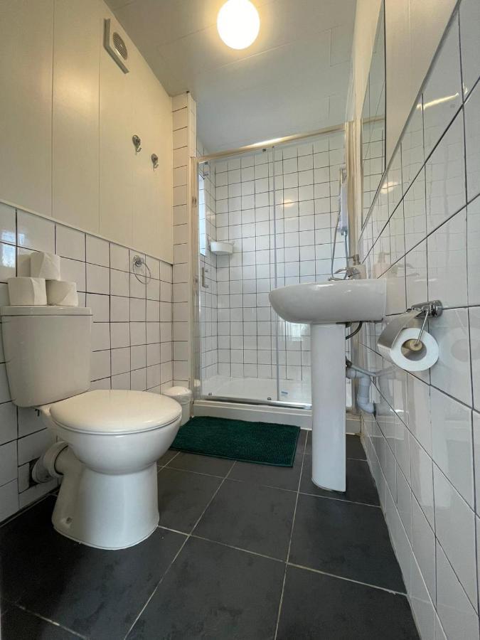 Ariana House Hotel-Families And Couples Only Blackpool Bagian luar foto