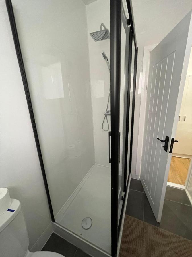 Ariana House Hotel-Families And Couples Only Blackpool Bagian luar foto